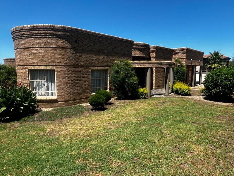 4 Bedroom Property for Sale in Standerton Mpumalanga