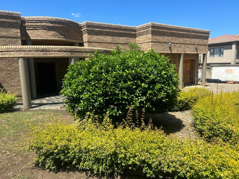 4 Bedroom Property for Sale in Standerton Mpumalanga