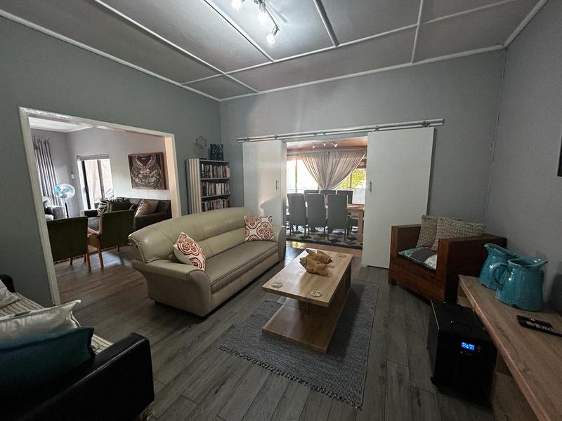 5 Bedroom Property for Sale in Standerton Mpumalanga