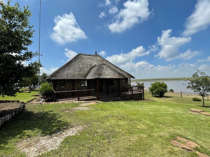 2 Bedroom Property for Sale in Standerton Mpumalanga