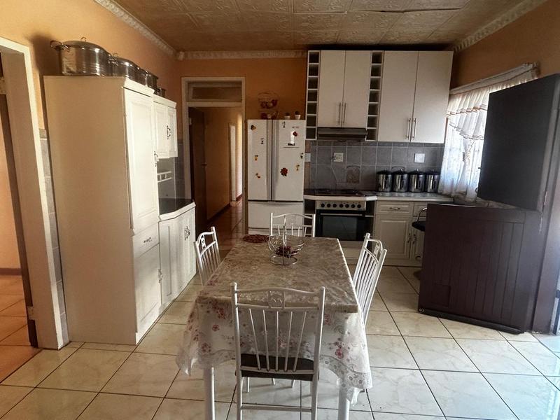 4 Bedroom Property for Sale in Standerton Mpumalanga