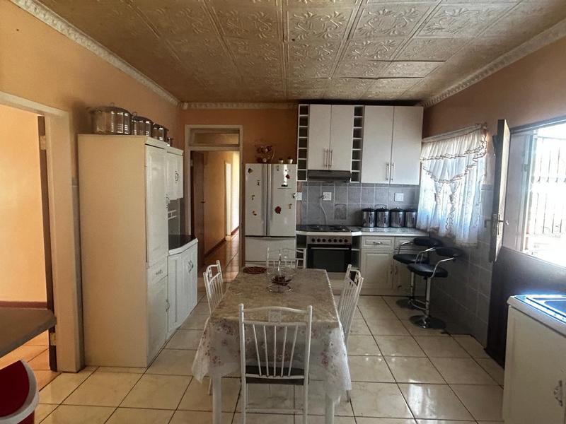 4 Bedroom Property for Sale in Standerton Mpumalanga
