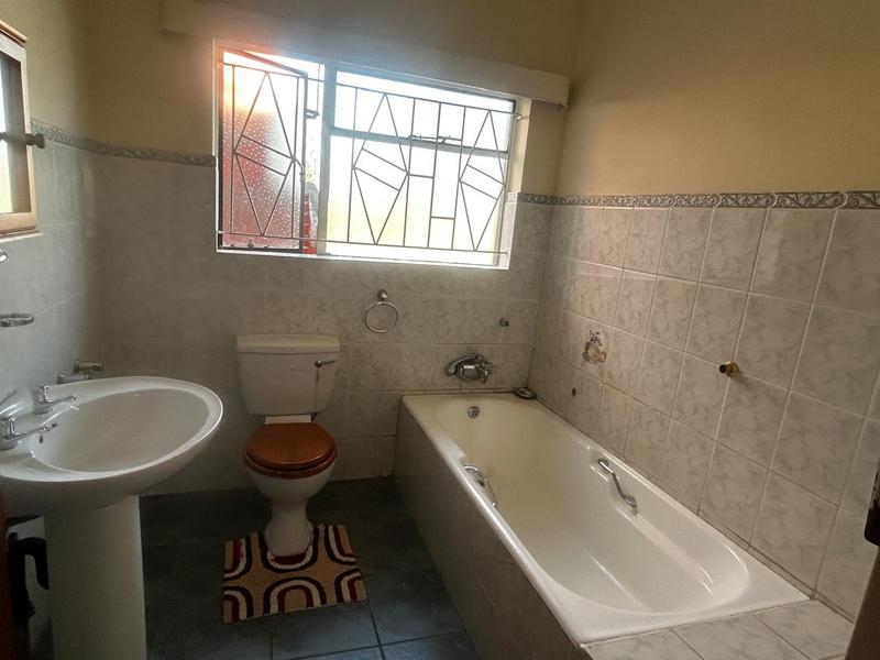 4 Bedroom Property for Sale in Standerton Mpumalanga