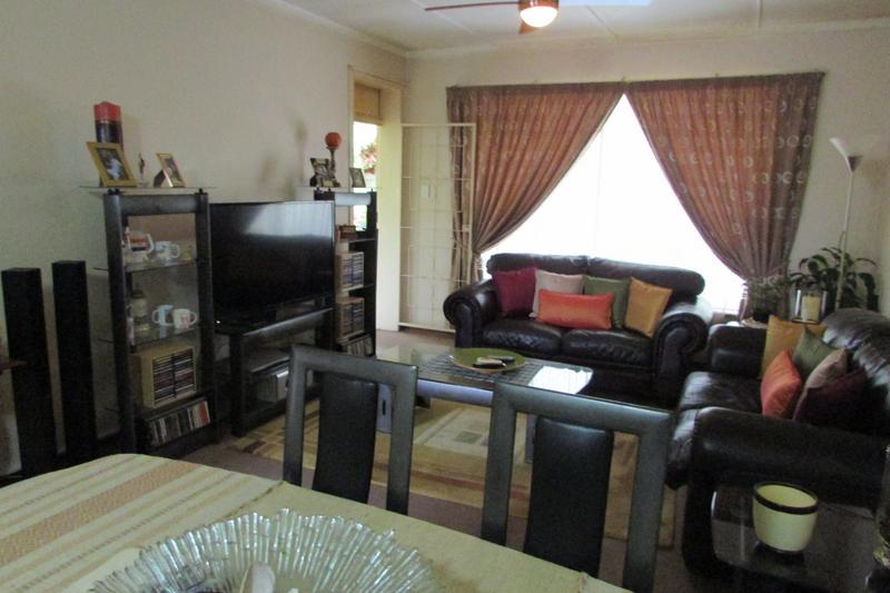 1 Bedroom Property for Sale in White River Mpumalanga