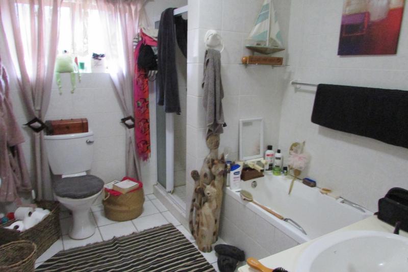 2 Bedroom Property for Sale in White River Ext 18 Mpumalanga