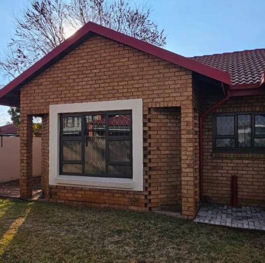 2 Bedroom Property for Sale in Mineralia Mpumalanga