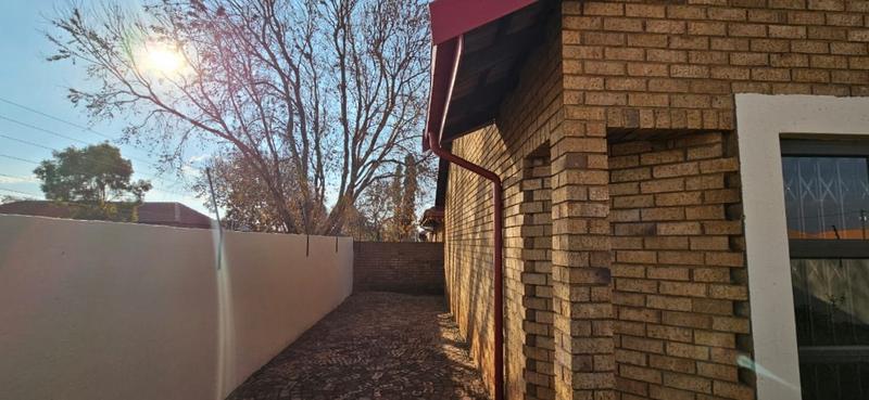 2 Bedroom Property for Sale in Mineralia Mpumalanga