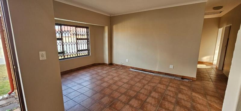 2 Bedroom Property for Sale in Mineralia Mpumalanga