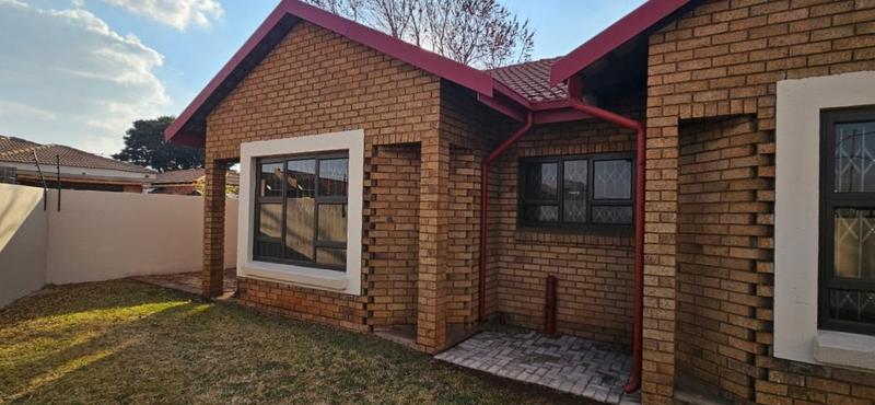 2 Bedroom Property for Sale in Mineralia Mpumalanga