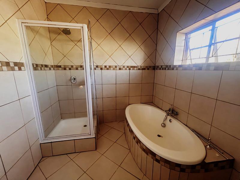 4 Bedroom Property for Sale in Standerton Mpumalanga