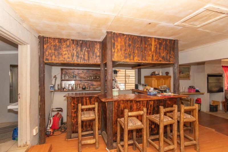 16 Bedroom Property for Sale in White River Estates Mpumalanga