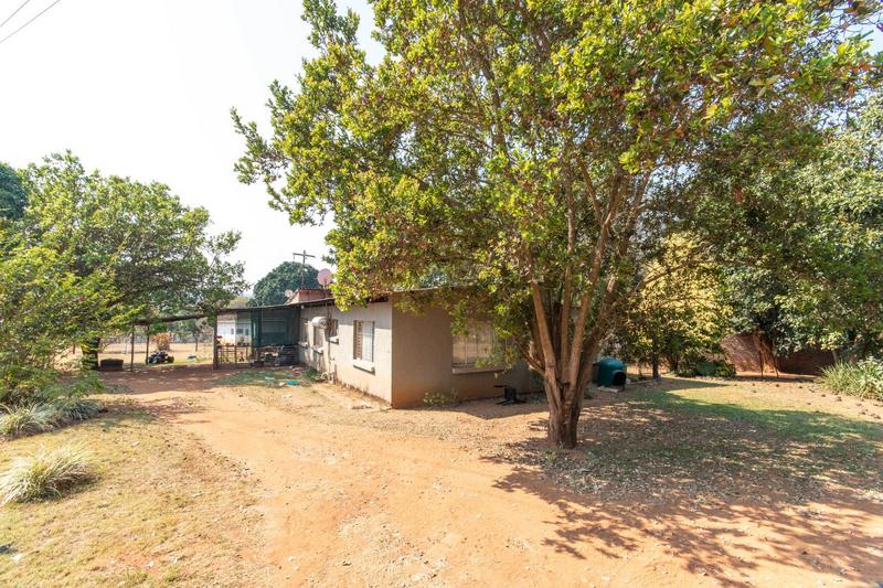 16 Bedroom Property for Sale in White River Estates Mpumalanga
