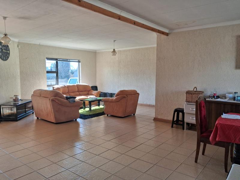 To Let 2 Bedroom Property for Rent in Meyerville Mpumalanga