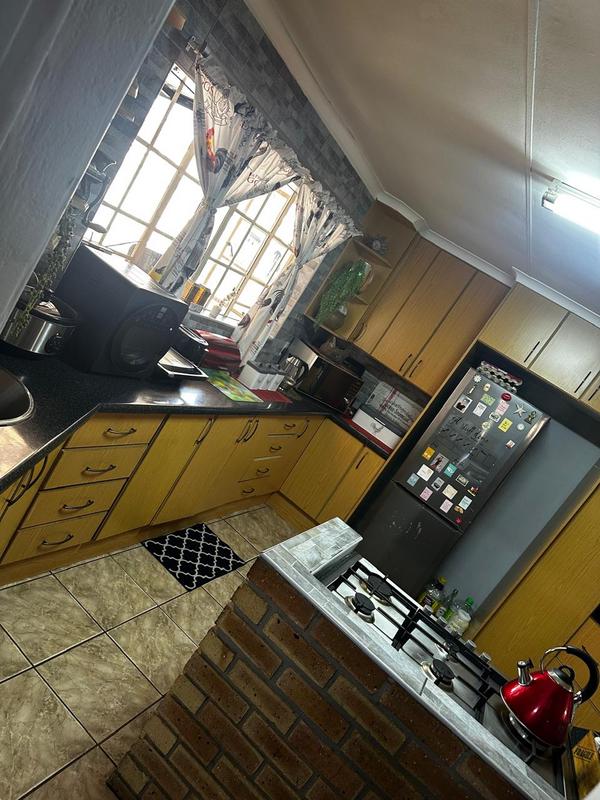 4 Bedroom Property for Sale in Eloff Mpumalanga
