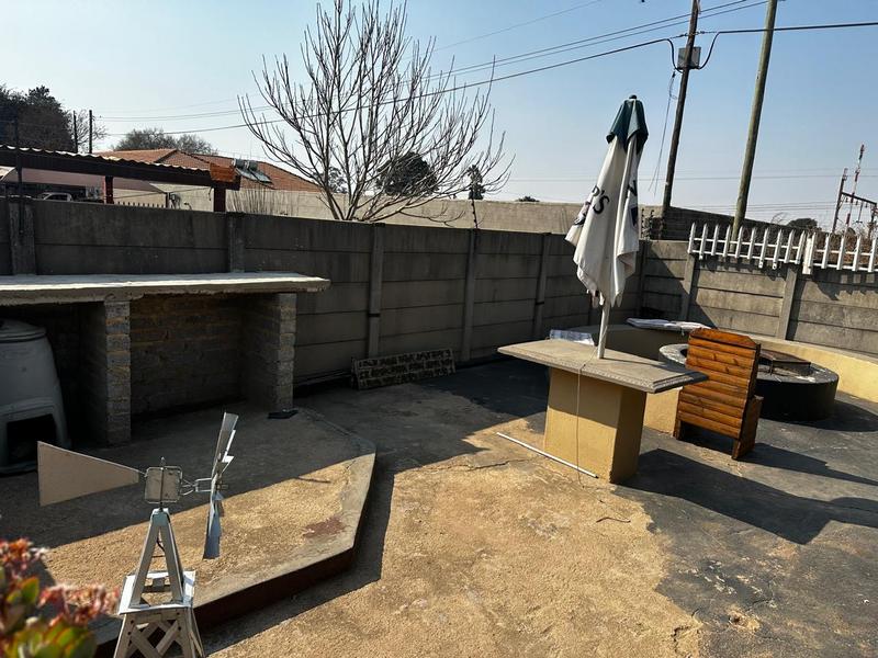 4 Bedroom Property for Sale in Eloff Mpumalanga