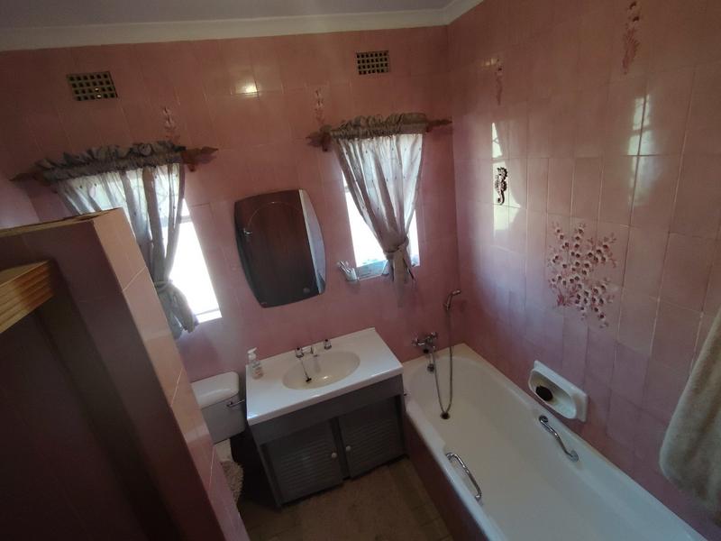 4 Bedroom Property for Sale in Gholfsig Mpumalanga