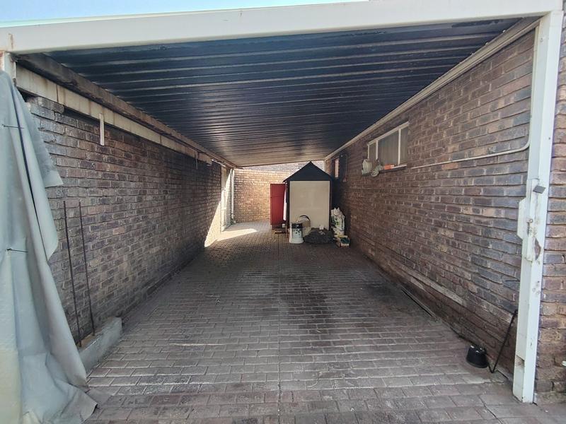 4 Bedroom Property for Sale in Gholfsig Mpumalanga