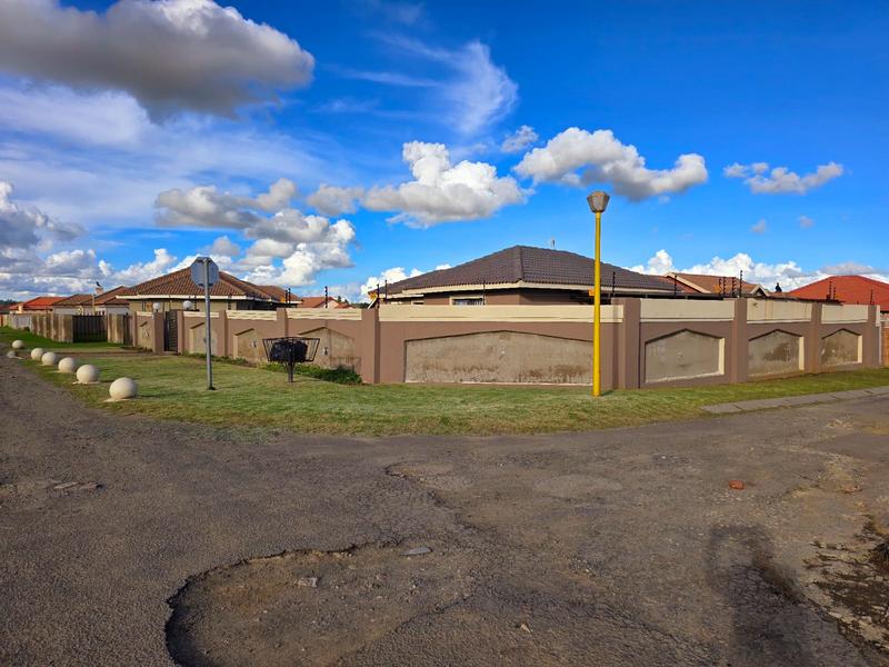 4 Bedroom Property for Sale in Ermelo Mpumalanga
