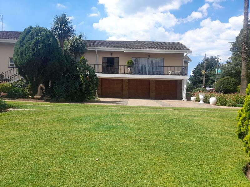 6 Bedroom Property for Sale in Ermelo Rural Mpumalanga