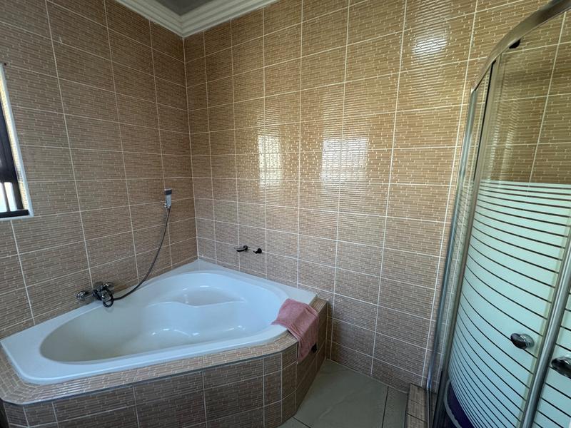 4 Bedroom Property for Sale in Aerorand Mpumalanga