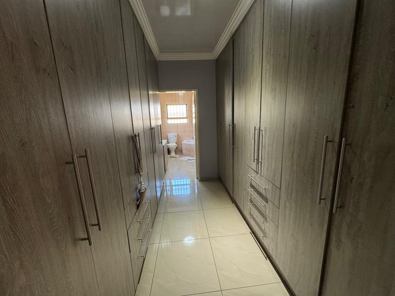 4 Bedroom Property for Sale in Aerorand Mpumalanga