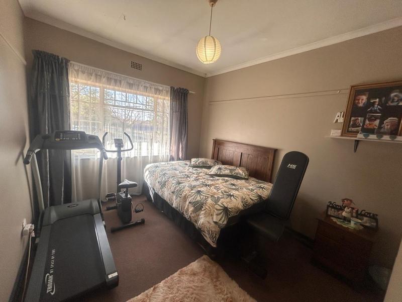 4 Bedroom Property for Sale in Flora Park Mpumalanga
