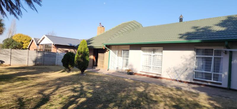 4 Bedroom Property for Sale in Secunda Mpumalanga