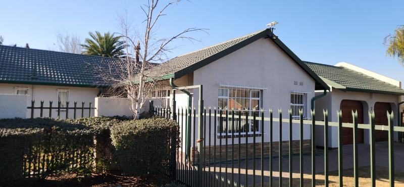4 Bedroom Property for Sale in Secunda Mpumalanga