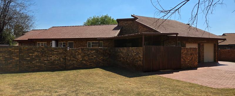 3 Bedroom Property for Sale in Aerorand Mpumalanga