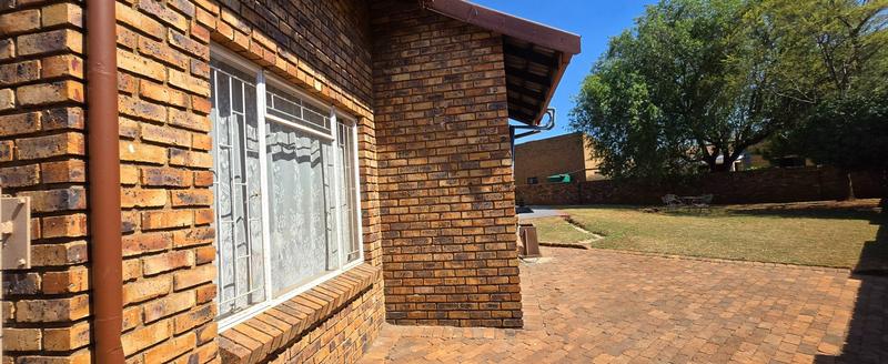 3 Bedroom Property for Sale in Aerorand Mpumalanga