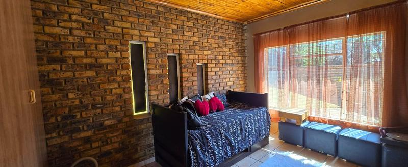 3 Bedroom Property for Sale in Aerorand Mpumalanga