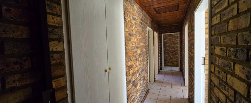 3 Bedroom Property for Sale in Aerorand Mpumalanga