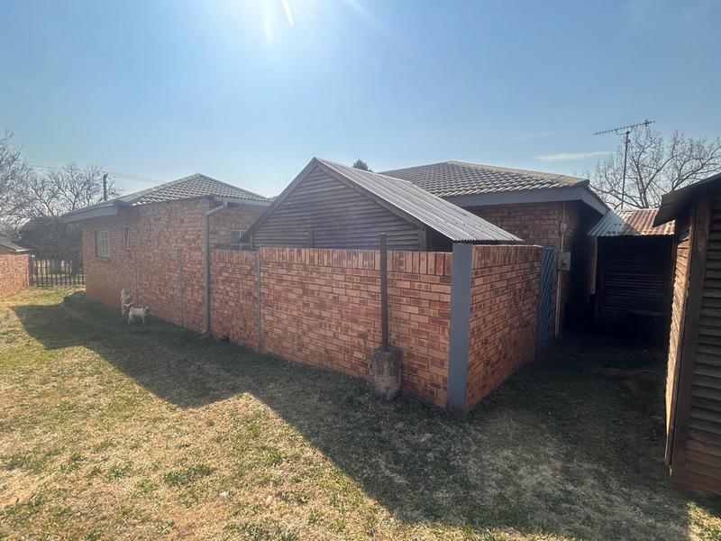 2 Bedroom Property for Sale in Meyerville Mpumalanga