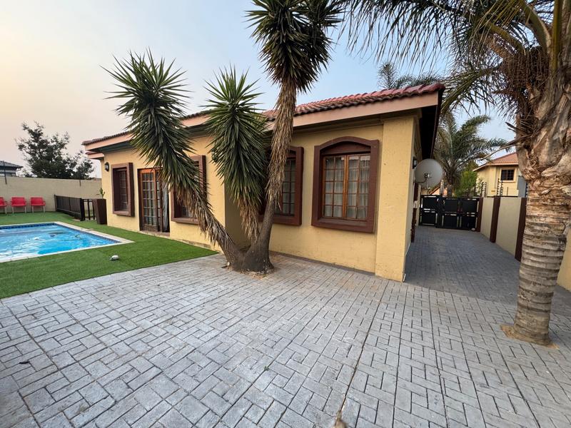 3 Bedroom Property for Sale in Aerorand Mpumalanga