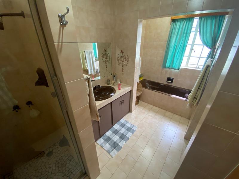 5 Bedroom Property for Sale in Ermelo Mpumalanga