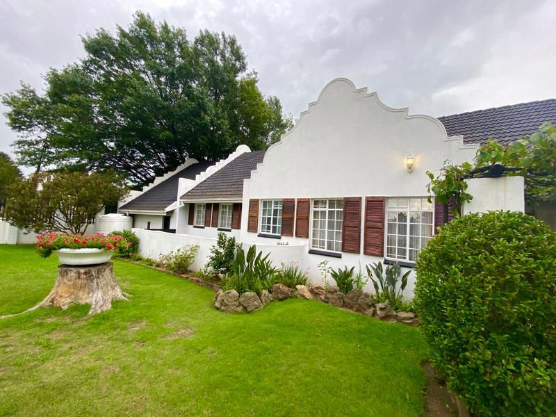 5 Bedroom Property for Sale in Ermelo Mpumalanga