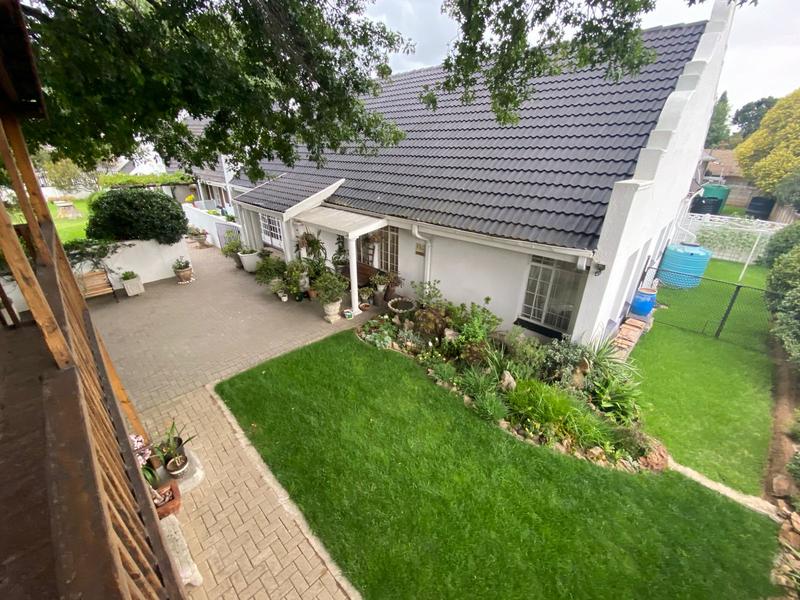 5 Bedroom Property for Sale in Ermelo Mpumalanga