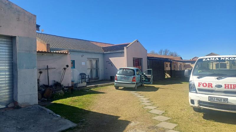 3 Bedroom Property for Sale in Nederlandpark Mpumalanga