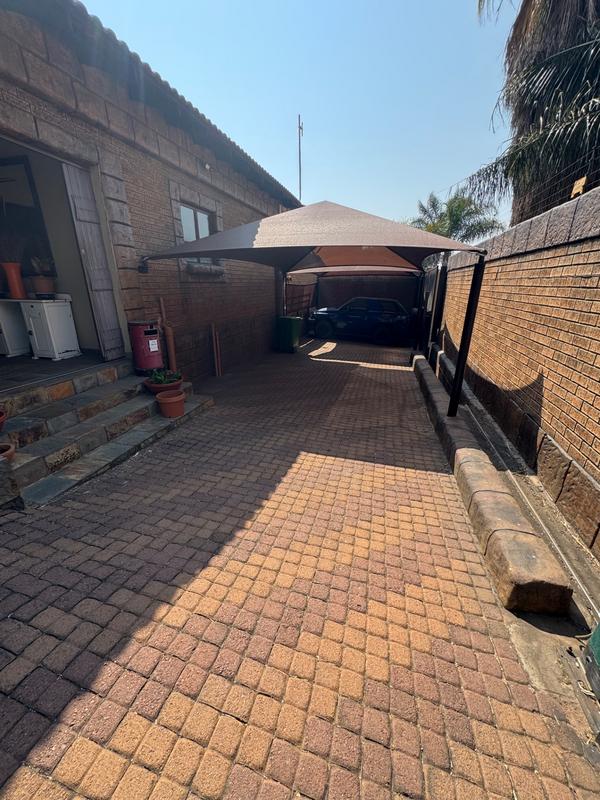 3 Bedroom Property for Sale in Aerorand Mpumalanga