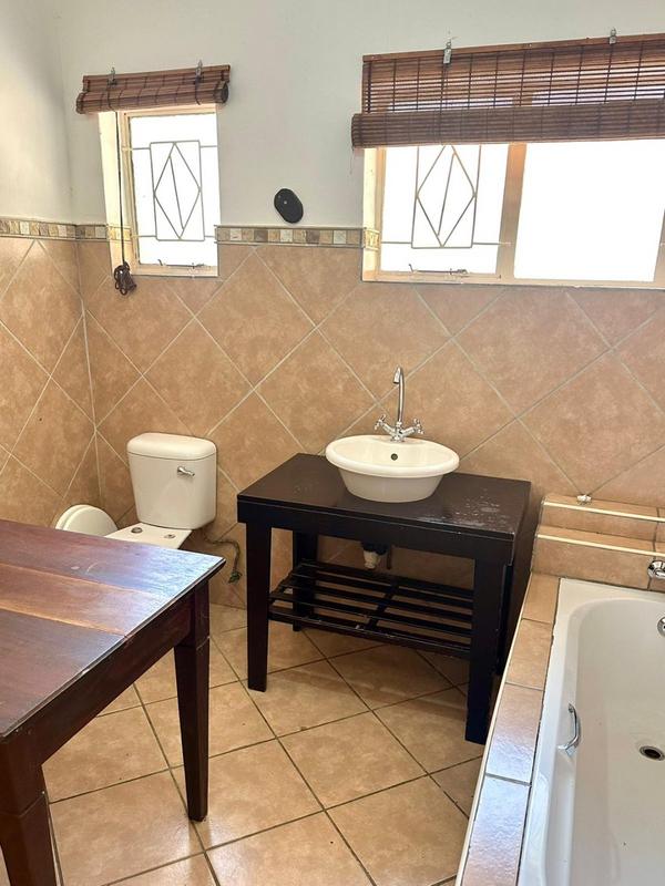 4 Bedroom Property for Sale in Nelspruit Ext 5 Mpumalanga