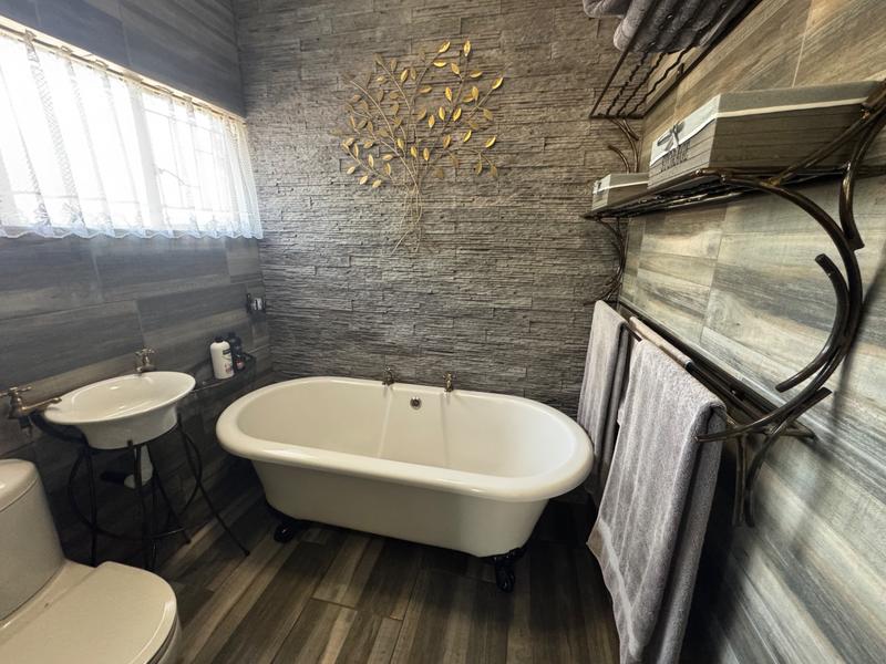 4 Bedroom Property for Sale in Kanonkop Mpumalanga