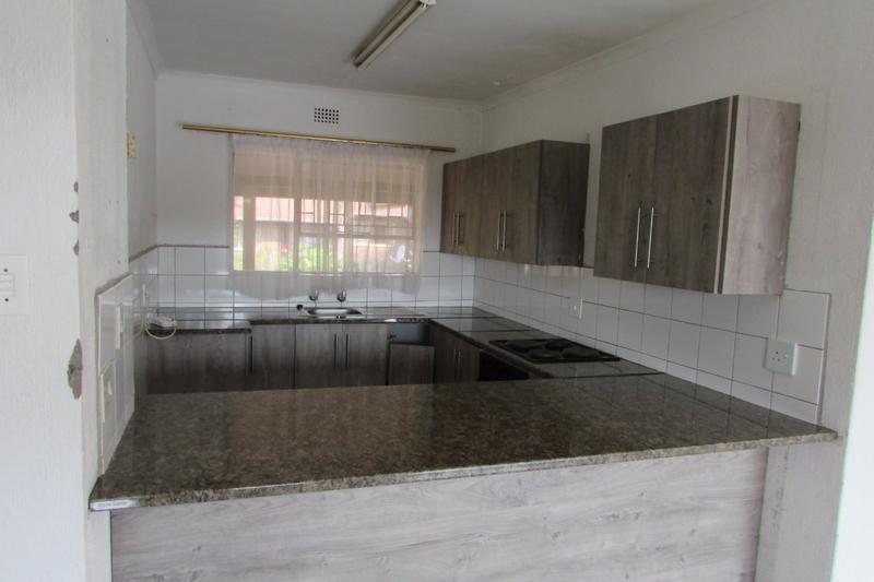 To Let 2 Bedroom Property for Rent in White River Mpumalanga