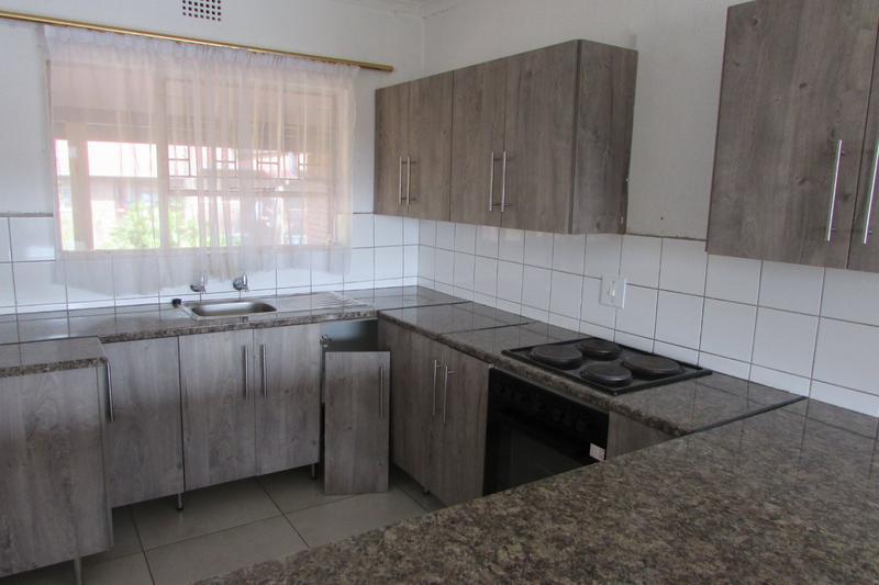 To Let 2 Bedroom Property for Rent in White River Mpumalanga