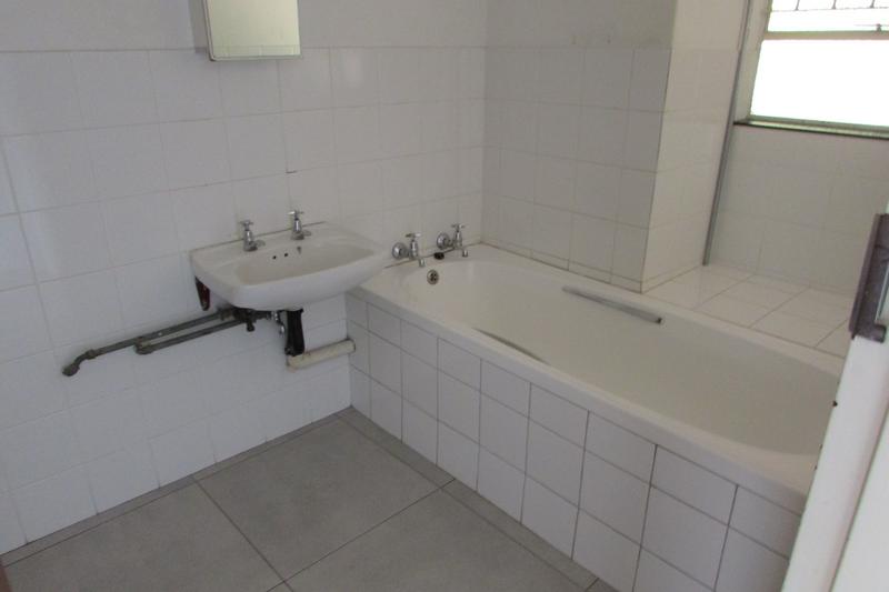 To Let 2 Bedroom Property for Rent in White River Mpumalanga