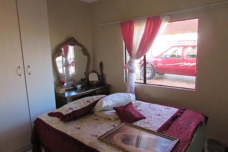 To Let 3 Bedroom Property for Rent in Kingsview Mpumalanga