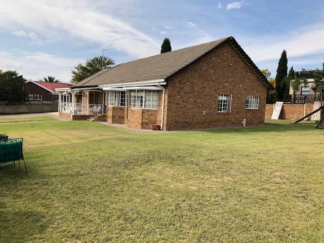 3 Bedroom Property for Sale in Standerton Mpumalanga