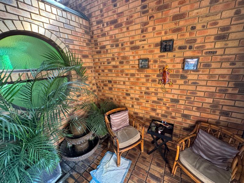 5 Bedroom Property for Sale in Reyno Ridge Mpumalanga
