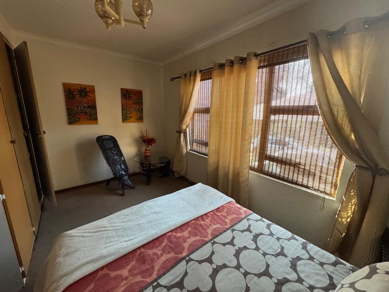 5 Bedroom Property for Sale in Reyno Ridge Mpumalanga