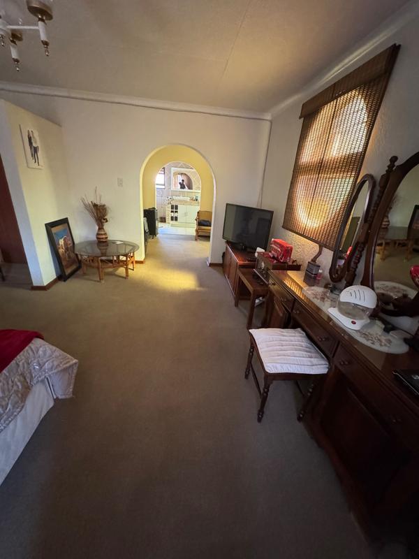 5 Bedroom Property for Sale in Reyno Ridge Mpumalanga