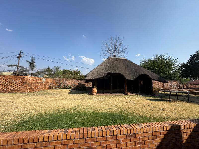 5 Bedroom Property for Sale in Reyno Ridge Mpumalanga